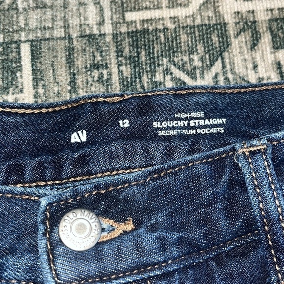 Old Navy women’s high rise slouchy straight dark jeans Size 12 - Picture 4 of 8